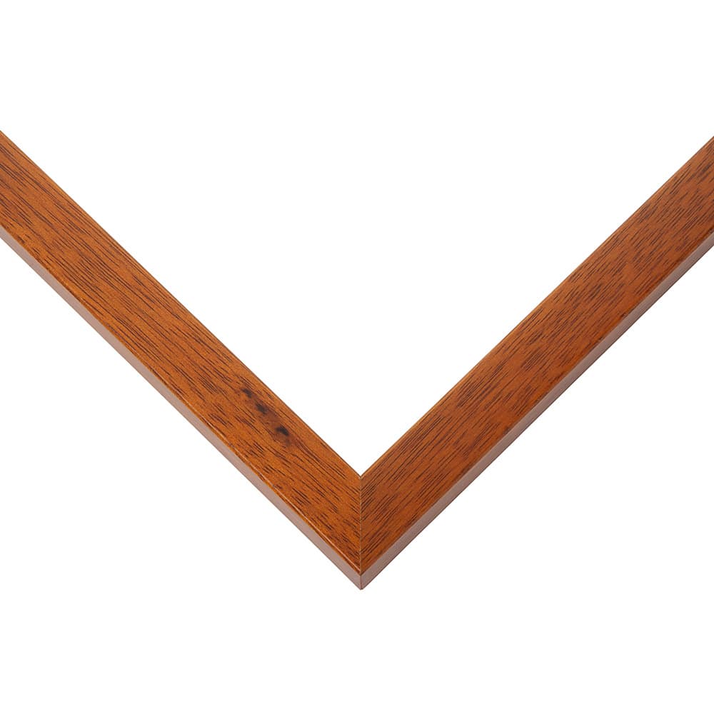 Oak Picture Frame corner detail showing warm light oak finish with natural wood grain and precision mitered joint in 0.75 inch profile