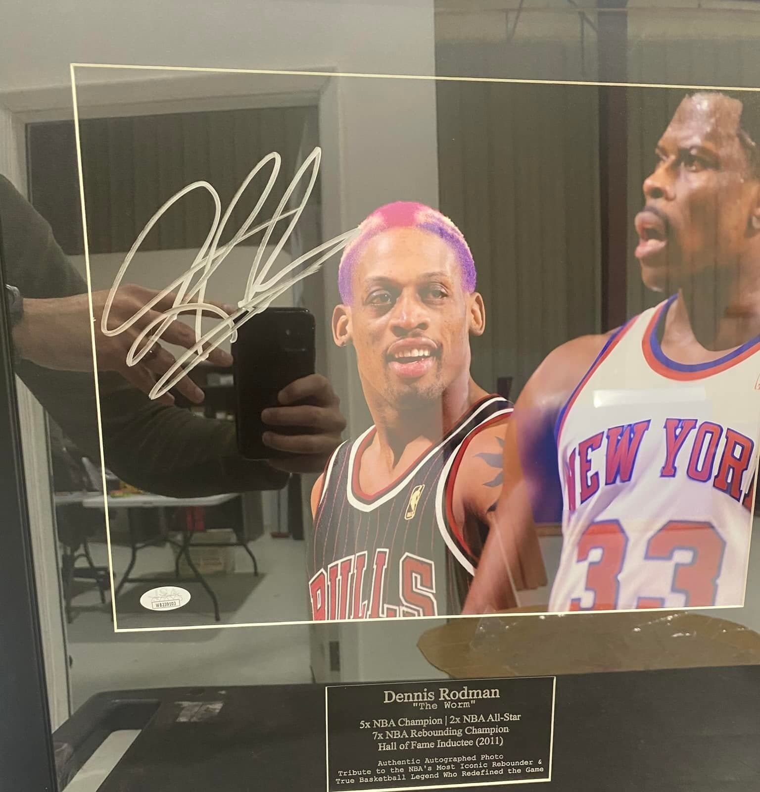 Signed Dennis Rodman Bulls and Patrick Ewing Knicks tribute print framed with engraved Dennis Rodman plaque