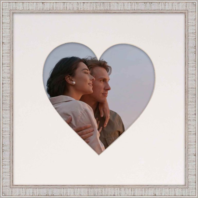 6x6 Heart Mat Rustic White Picture Frame