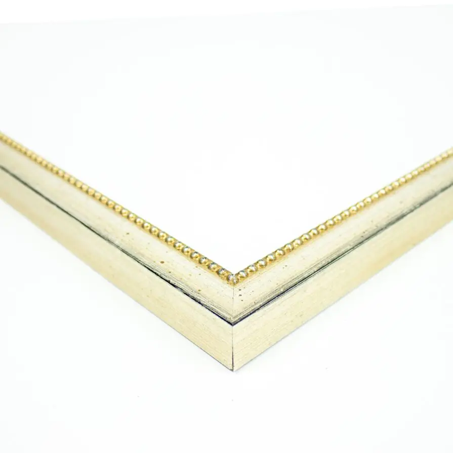 Silver Wood Picture Frame Corner