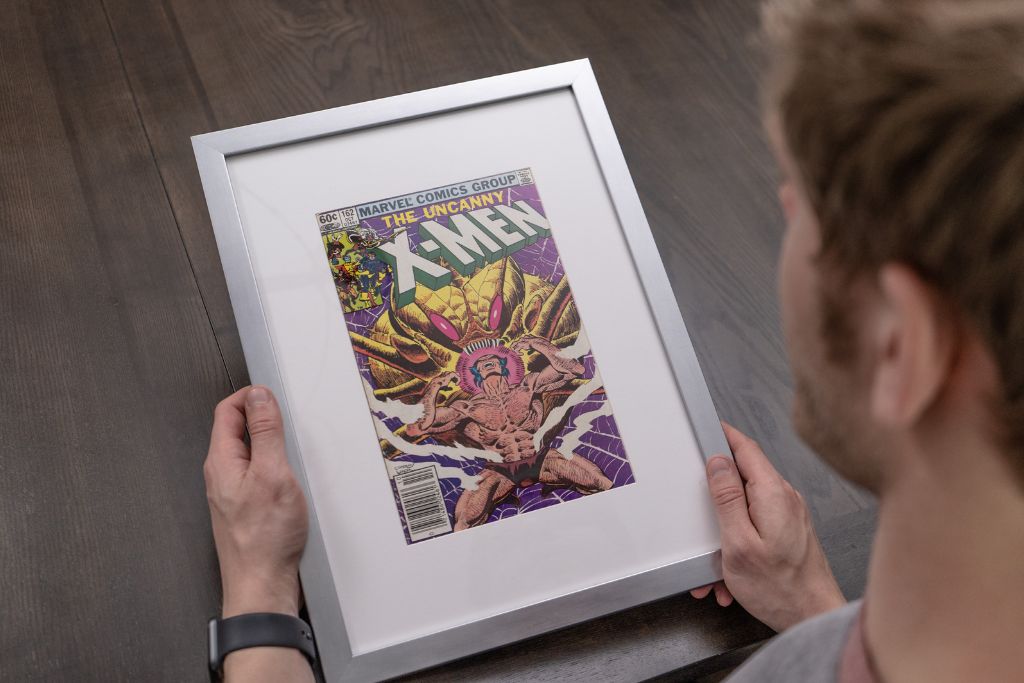 how to frame comic book